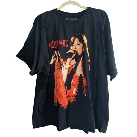 Taylor Swift Eras Tour 3XL - Picture 2 of 4